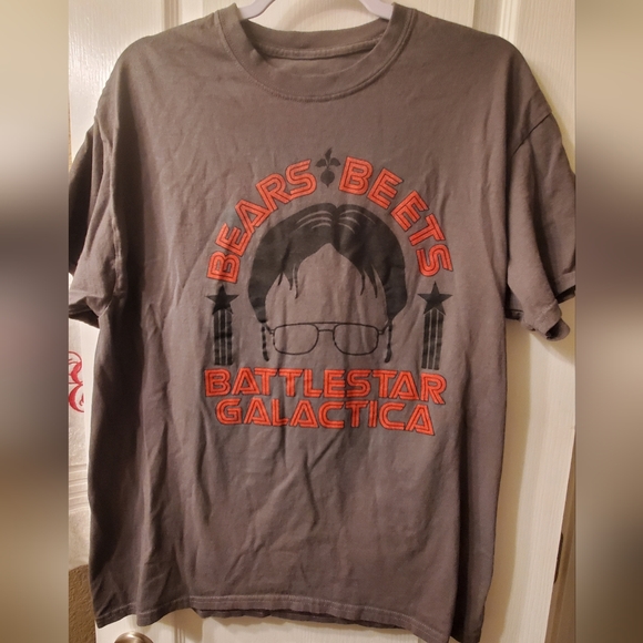 BEARS BEETS BATTLESTAR GALACTICA T-Shirt - L (65) - Picture 1 of 3